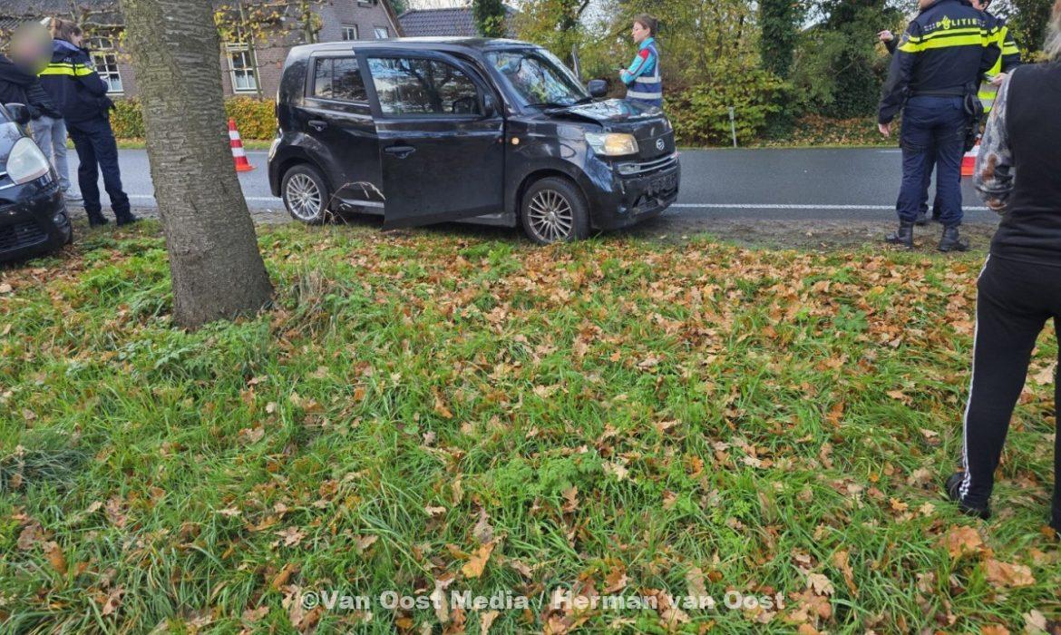 Kop-staartbotsing bij Papenvoort. – The photo only has value when it is taken