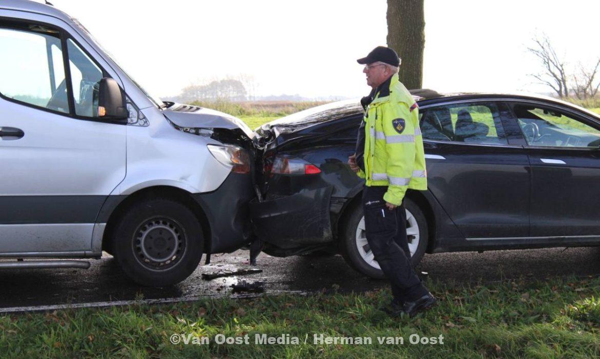 Kop staart botsing bij De Groeve (video) – The photo only has value when it is taken