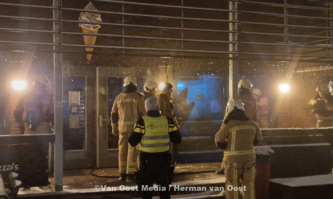 Veel rook schade bij binnenbrand op park Land van Bartje in Ees – Mooi dai d`r bint